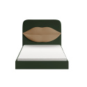 Lips Bed